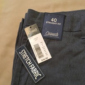 2/$30 NWT Roundtree & Yorke Straight Fit Shorts